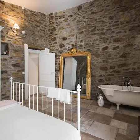 Montalto - In The Italian Village * Montalto Ligure